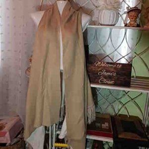 Vest Long, Soft Beige and Cream from Cato Size 18/20